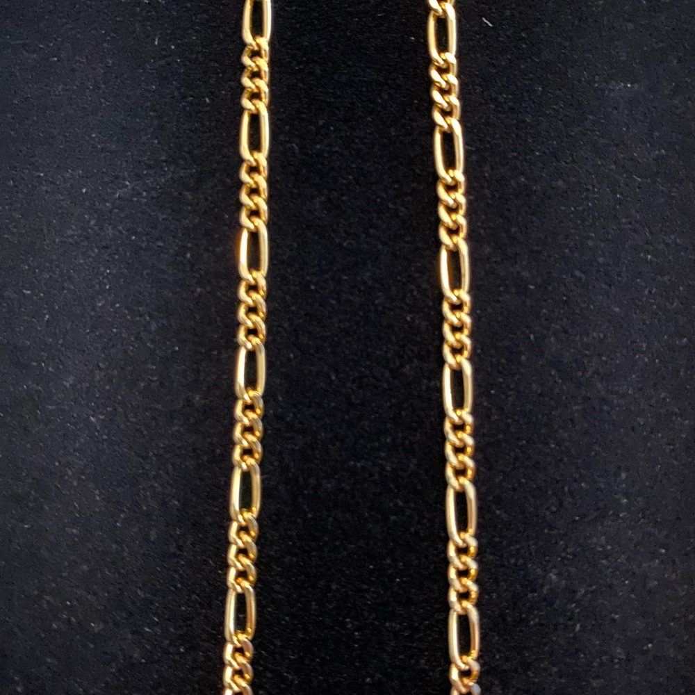 Two Goldtone Necklaces, Chain Link & Rope - Picture 2 of 5